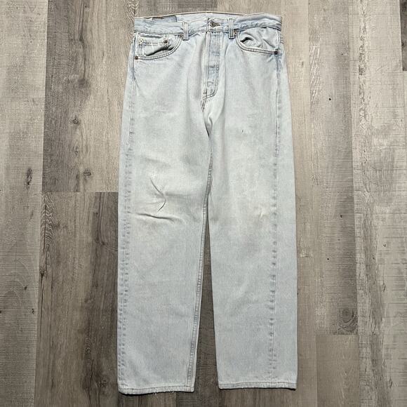 VTG Levis 501 Jeans Lightwash Blue 90s Button Fly Straight Leg Jeans Mens 32